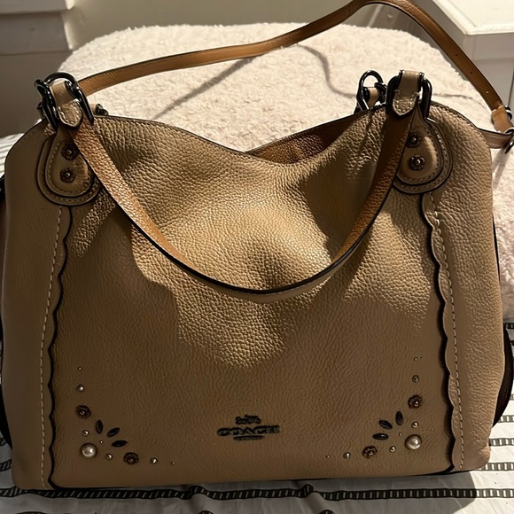 Coach Leather Tote Bag in Tan with Crossbody Strap and beading 9.5H x 15W - Picture 1 of 12
